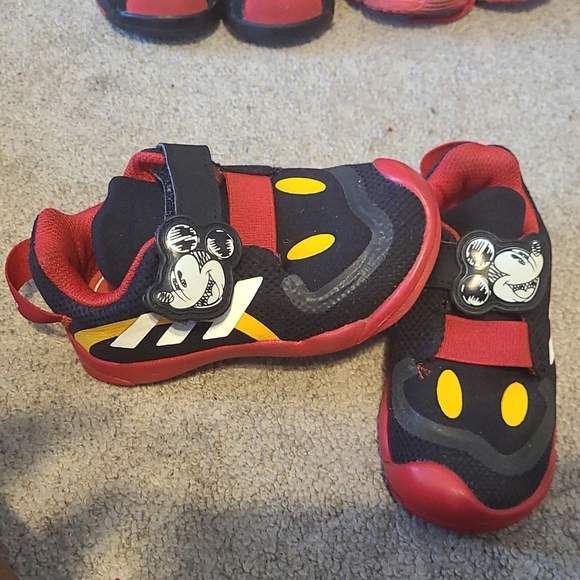 Mickey Mouse Adidas size 7K Red, Black, white, and yellow No Box - Picture 2 of 6